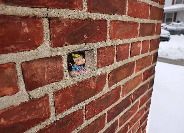30 New Doodled Creatures That Popped Up In Unexpected Places, By David Zinn