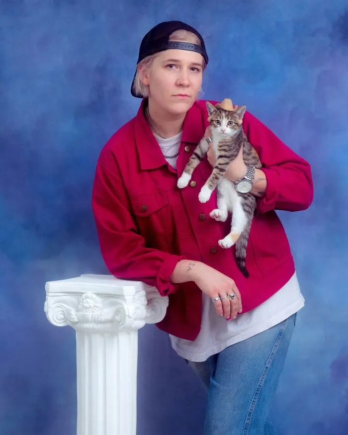 This Photographer Captured 30 Silly And Quirky Portraits Of Pets And Their Owners Once Again
