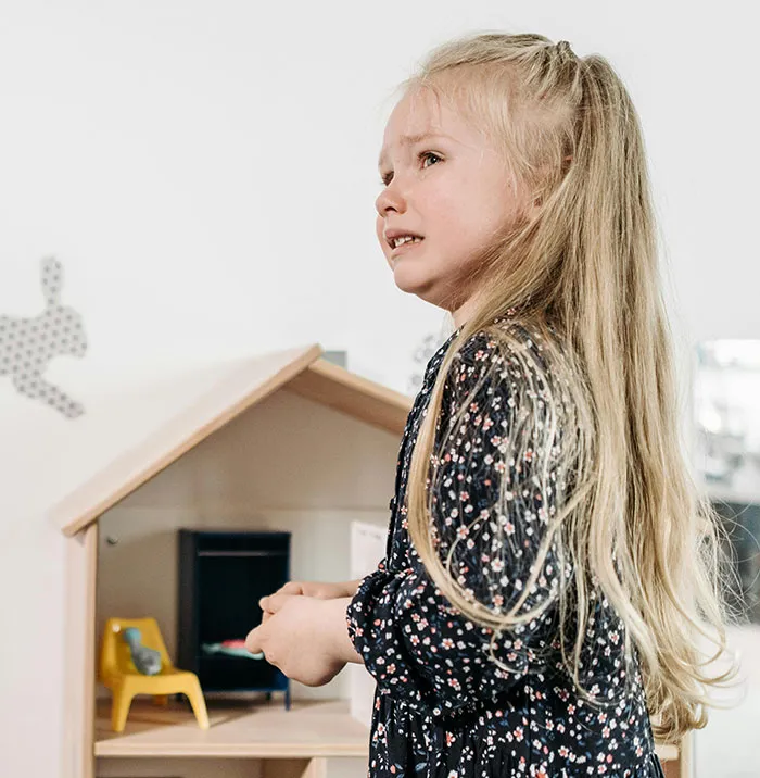 “She Was Detained And CPS Took The Kids”: 30 Times People Encountered The World’s Worst Parents