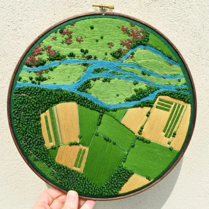 People Online Are Amazed By This Artist Who Makes The Most Wonderful Embroidered Creations (28 Pics)