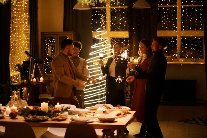 30 People Share “The Incident” That Ruined Their Friend Groups Forever