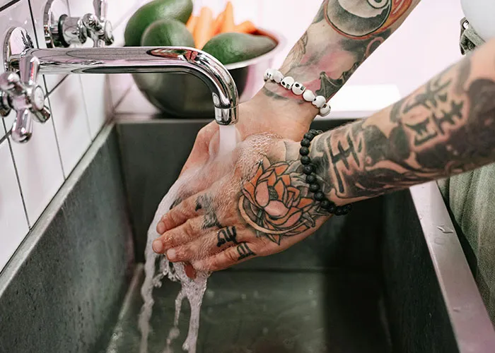 “Keep Sour Candies On Hand”: This Online Thread Shares 30 Cool Hacks For The Human Body