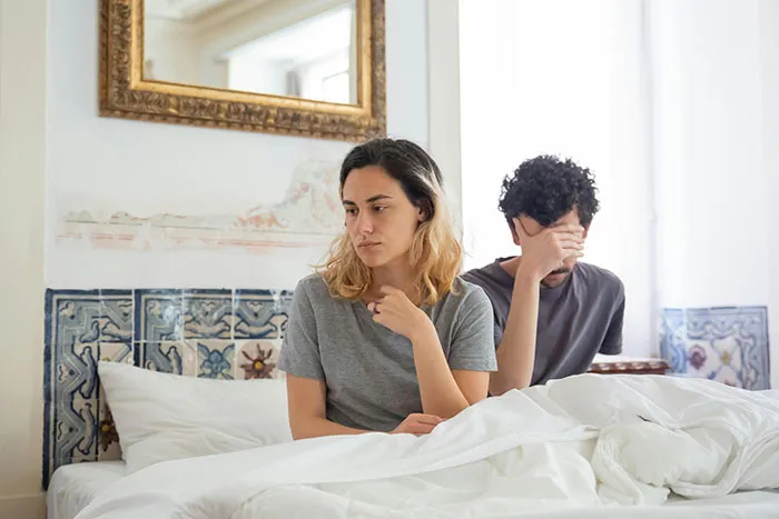 “You Dread Having To Spend Time With Them”: 30 Silent Signals You’re Falling Out Of Love