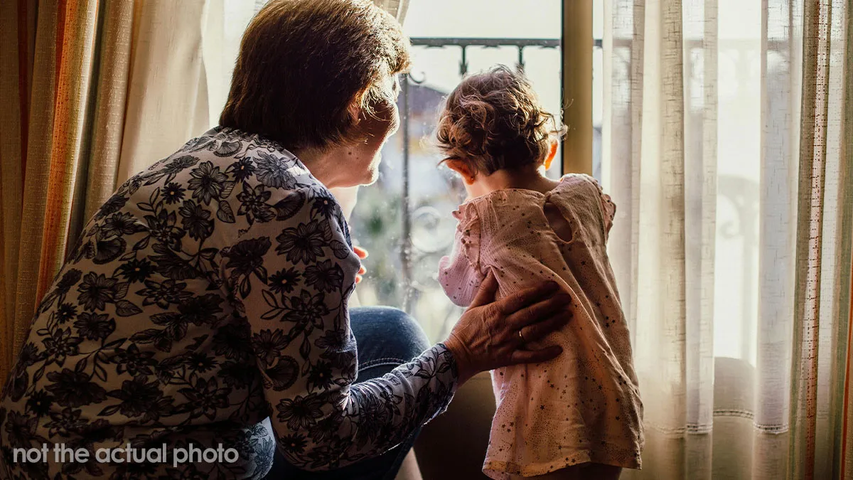 Granny Says 3YO Granddaughter Doesn’t Know What She Wants, Insists On Kissing Her As She Says No 