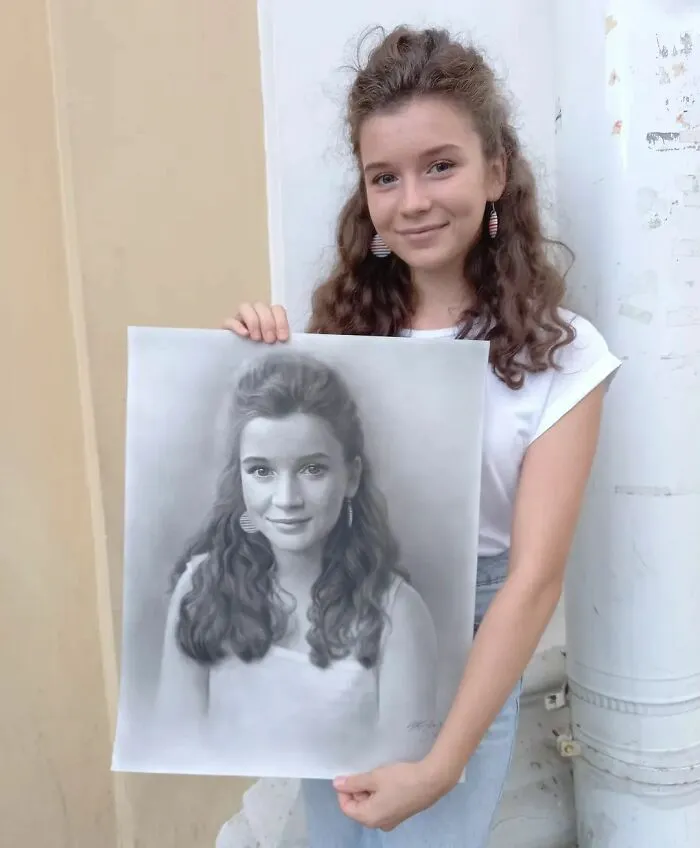 This Street Artist Draws Realistic Portraits That Take Only One Hour To Finish (24 New Pics)