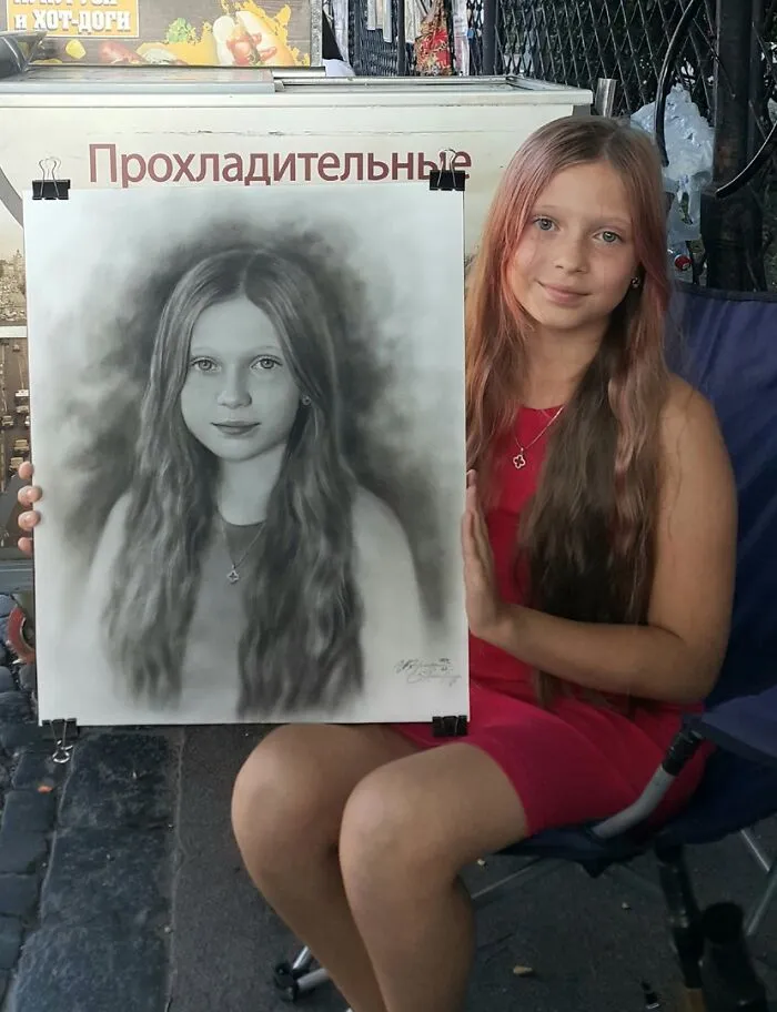 This Street Artist Draws Realistic Portraits That Take Only One Hour To Finish (24 New Pics)