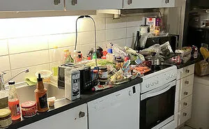 50 Horrible Landlords Who Made Renting A Total Nightmare (New Pics)
