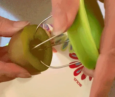 Stop Struggling With Spoons And Knives!  The   <a Style="Display:inline;" Href="Https://Www.amazon.com/Tovolo-Easy-Grasp-Kiwi-Stainless-Steel/Dp/B01dkl4u88?ie=utf8&linkcode=ll1&tag=bpdingo-20&linkid=c6d4cb9203ba4d1032094df68b658fbf&language=en_us&ref_=as_li_ss_tl" Target="_blank"><span Style="Font: Inherit; Color: #d74b1f;"> 2-In-1 Kiwi Tool</Span> Makes Enjoying This Fuzzy Fruit A Breeze