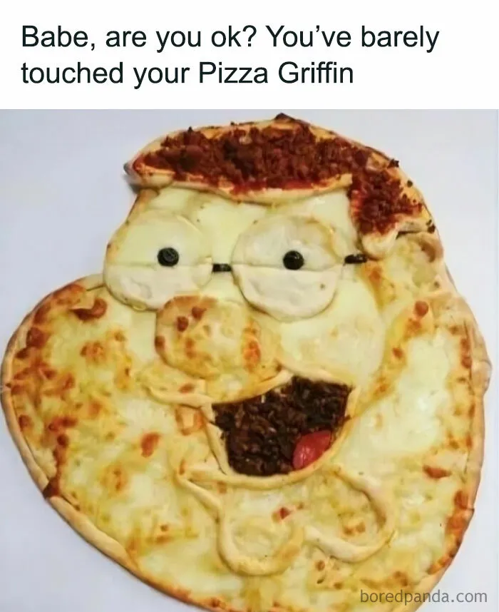"Pizzas With Threatening Auras": 30 Pics From The Page With The Most Cursed Images Of Pizzas
