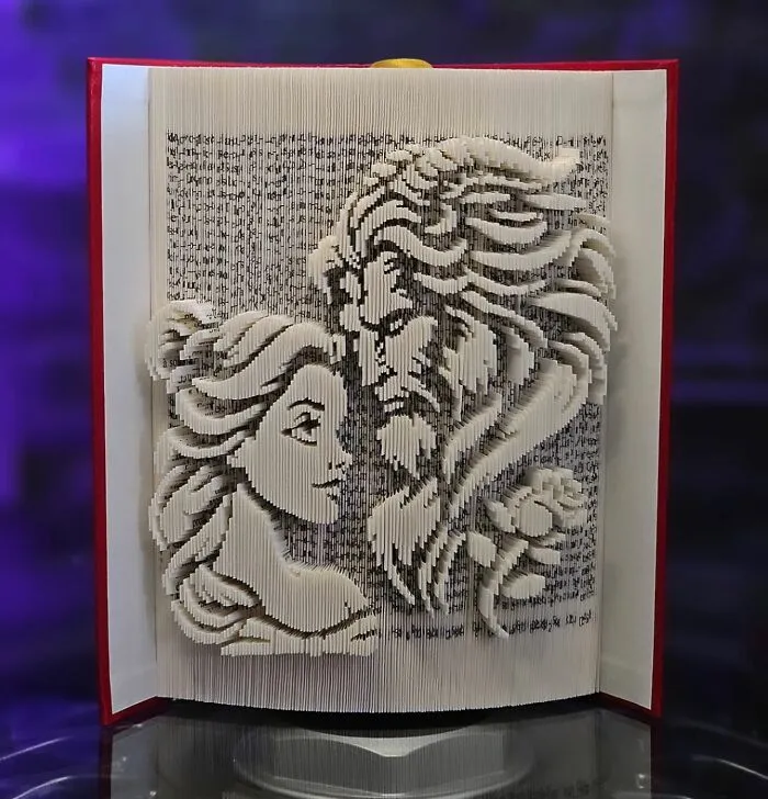 This Artist Upcycles Old Books Into Stunning Sculptures (45 Pics)