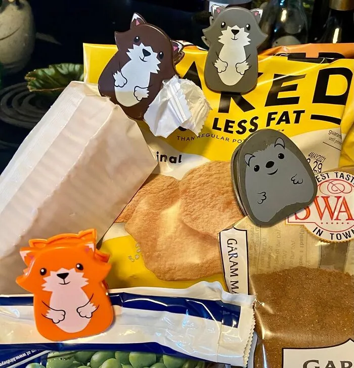 Your Snacks Are About To Be The Most Envied In The Lunchroom. These   <a Style="Display:inline;" Href="Https://Www.amazon.com/Kikkerland-Woodlands-Bag-Clip-Set/Dp/B00ms4dm24?ie=utf8&th=1&linkcode=ll1&tag=bphawk-20&linkid=20475ad08120b3b903cc0cfd249208ef&language=en_us&ref_=as_li_ss_tl" Target="_blank"><span Style="Font: Inherit; Color: #d74b1f;"> Kikkerland Bag Clips</Span> Will Make Your Lunch Bag The Star Of The Show 