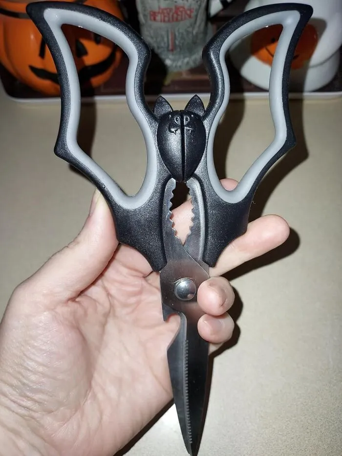 These   <a Style="Display:inline;" Href="Https://Www.amazon.com/New-Elizabat-Kitchen-Scissors-Ototo/Dp/B0c6mmdct2?ie=utf8&linkcode=ll1&tag=bpkiwi-20&linkid=0c9fe4f5f756fecb565bf2b6fc4036e4&language=en_us&ref_=as_li_ss_tl" Target="_blank"><span Style="Font:inherit;color:#d74b1f;"> Bat Scissors </Span> Are Perfectly On Trend For Spooky Season
