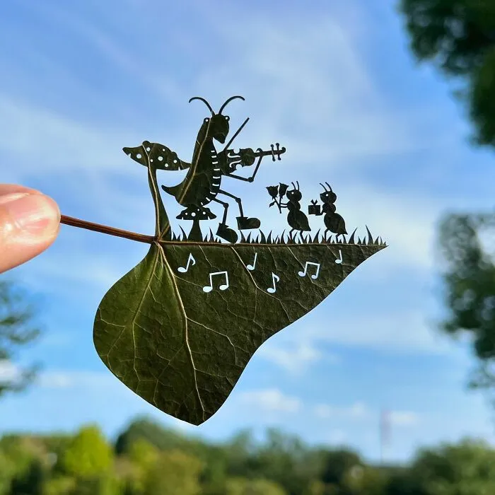 Artist Makes Cutout Art From Leaves, Here Are His 80 Recent Works
