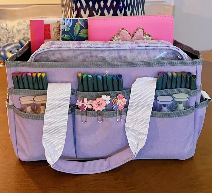 Carry Your Creativity Like Mary Poppins With This   <a Style="Display:inline;" Href="Https://Www.amazon.com/Organizer-Storage-Multiple-Scrapbooking-Supplies/Dp/B09t2zvmnh?crid=3cb0bm6b4mwaw&dib=eyj2ijoimsj9.o8wo9xvmwetr-Vnsx-_ty0fzaj0xfwv7-Ozul4llflklecbii0hkp9i4nhu8vrwmm19jsy574mnhqq731nizqumaomtmb4qjov4yqbjatidatqltfobnbd3dgiwbw5sqgk6rbst2_igjxeuzlvg72auhvqoykmu2ijj2cj4jioqei0bnfrxuln12vj61sf2c3kucax_edhrf7zwkxhjdzfvq3kdawxpmuio8navtrrjulbuvlpuu4zn-Zpuleibwpddyaipufg5skzyb_rdbncb8w1vcpuf7s37obifktps.cokwtx0tm44jipktwdzwvkoc19wx67hgjw_h3rz1_sk&dib_tag=se&keywords=art%2bstorage&qid=1728301211&sprefix=art%2bstorag%2caps%2c234&sr=8-45&th=1&linkcode=ll1&tag=bpcheetah-20&linkid=a327f9df9e8c14c7d82019ae8b43686d&language=en_us&ref_=as_li_ss_tl" Target="_blank"><span Style="Font: Inherit; Color: #d74b1f;"> Craft Organizer Tote Bag, Art Storage Caddy With Multiple Pockets </Span>