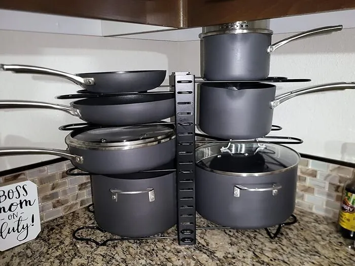 Your Pots Will Feel Like They're Lounging In A Five-Star Hotel Thanks To These Fancy   <a Style="Display:inline;" Href="Https://Www.amazon.com/Pot-Organizers-G-Ting-Organizer-Adjustable/Dp/B07qx4n4zn?ie=utf8&linkcode=ll1&tag=bpwalrus-20&linkid=53b02365a3a1622e95b9b12e396d3a7f&language=en_us&ref_=as_li_ss_tl" Target="_blank"><span Style="Font: Inherit; Color: #d74b1f;"> Pot Rack Organizers </Span>