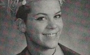50 Pics From People’s “Regrettable Past” That They Can’t Help But Cringe At (New Pics)