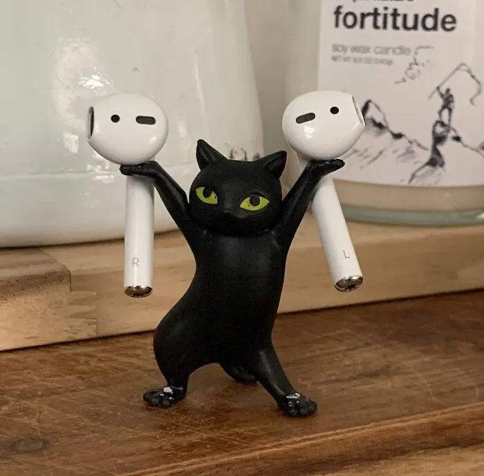 Feline Fanatics, Get Ready To Groove! Keep Your AirPods Purr-Fectly In Place With This Whimsical   <a Style="Display:inline;" Href="Https://Www.amazon.com/%e3%80%90upgraded-Anti-Drop%e3%80%91-Magnetic-Headphone-Compatible/Dp/B0919pl2m8?ie=utf8&linkcode=ll1&tag=bpgnu-20&linkid=994fdeed221fbbd578d8881d75952ef8&language=en_us&ref_=as_li_ss_tl" Target="_blank"><span Style="Font: Inherit; Color: #d74b1f;"> Dancing Cat Airpod Holder </Span>