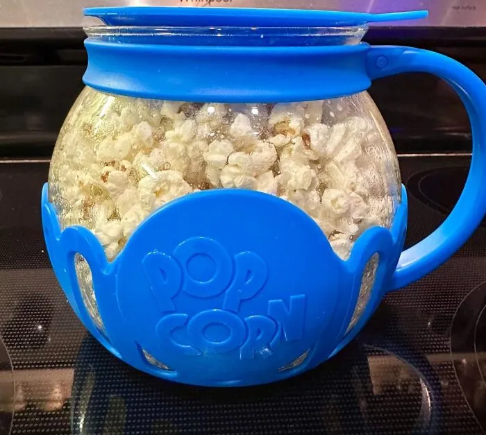 Experience The Perfect Poptacular Snack With The Ingenious Design Of The   <a Style="Display:inline;" Href="Https://Www.amazon.com/Ecolution-Ekpre-4215-Micro-Pop-Popper-Maker-Qt-Snack/Dp/B019hr91w4?ie=utf8&linkcode=ll1&tag=bpkoala-20&linkid=3f261c5f952deda10949cbb6c7af939d&language=en_us&ref_=as_li_ss_tl" Target="_blank"><span Style="Font: Inherit; Color: #d74b1f;"> Micro-Pop Microwave Popcorn Popper </Span>