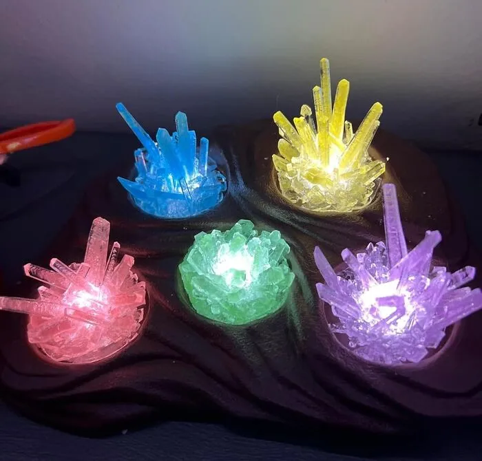 The   <a Style="Display:inline;" Href="Https://Www.amazon.com/National-Geographic-Crystals-Light-Up-Experiment/Dp/B01c3dskty?ie=utf8&th=1&linkcode=ll1&tag=bpstarfish-20&linkid=d0435954376f52fa7f68a3a649f6010f&language=en_us&ref_=as_li_ss_tl" Target="_blank"><span Style="Font: Inherit; Color: #d74b1f;"> National Geographic Mega Crystal Growing Kit </Span> Lets Kids Grow Their Own Crystals And Discover The Magic Of Geology
