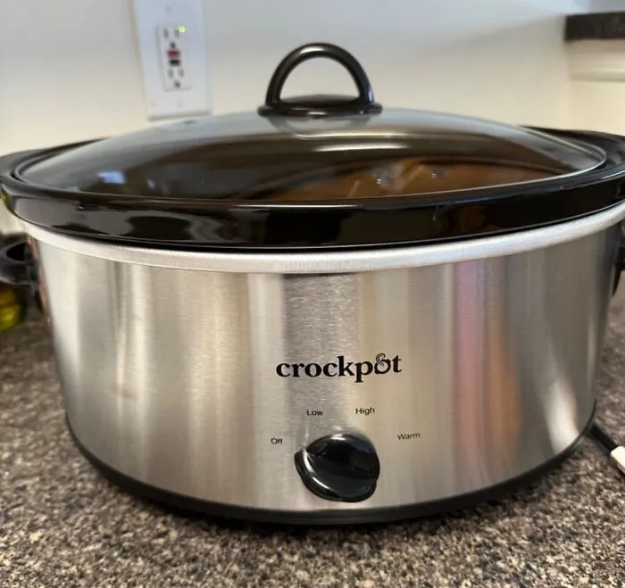  A   <a Style="Display:inline;" Href="Https://Www.amazon.com/Crock-Pot-Scv700ss-Stainless-7-Quart-Manual/Dp/B003oajgjo?crid=15na7rlw871pf&dib=eyj2ijoimsj9.pwql0utyipipagwg8azgz8fks213woynofzhpla70v8bhzhvfflbg0d5j084wr836asuaciqxfzy8ejky53_1ulymrs0spmb6lo0uv6oyl63ajqmkz_wyifvoiks6gu4_d_as5ugfseucznievpqokxwyeljt5kvvxba19fr_lxcjkrd_lx0lm8sslmukrmtdz84mvfh8ftvazfaixgy8bgaekjx17mfjwmynbemskg.mfew4yhygucmmibfhjziy2wsuiuhyrec_revjj_2qr4&dib_tag=se&keywords=slow%2bcooker&qid=1729749246&sprefix=slow%2bcooker%2caps%2c239&sr=8-3&th=1&linkcode=ll1&tag=bpcat-20&linkid=b89e8fed3a3a5d6d0891cb438d5bce3a&language=en_us&ref_=as_li_ss_tl" Target="_blank"><span Style="Font:inherit;color:#d74b1f;"> Crockpot</Span> Is The Best Way To Make A Big Batch Of Hot Chocolate And Keep It Warm