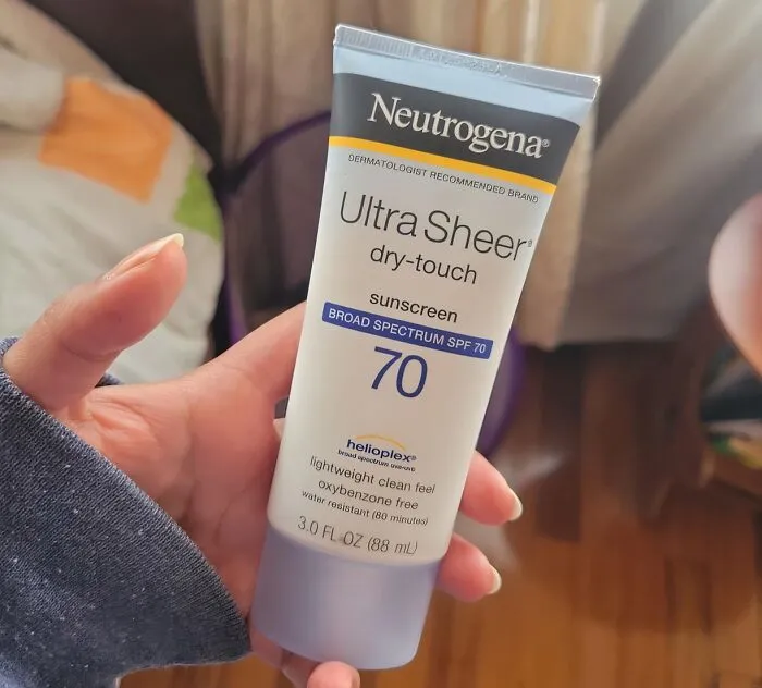 "Sunscreen. Sunscreen. Sunscreen. Every single day" - <span Style="Font:inherit;color:#808080"> Few-Passanger6461</Span>
