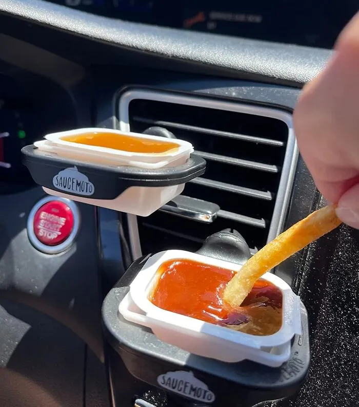 The <a Style="Display:inline;" Href="Https://Www.amazon.com/Saucemoto-Holder-Ketchup-Dipping-Sauces/Dp/B07d1kw3pb?ie=utf8&th=1&linkcode=ll1&tag=bpapple-20&linkid=f1e3ba6fb677d40417f0f51bccb55a4f&language=en_us&ref_=as_li_ss_tl" Target="_blank"><span Style="Font: Inherit; Color: #d74b1f;"> Saucemoto Dip Clip</Span> Keep Your Nuggs Well Sauced While On The Road
