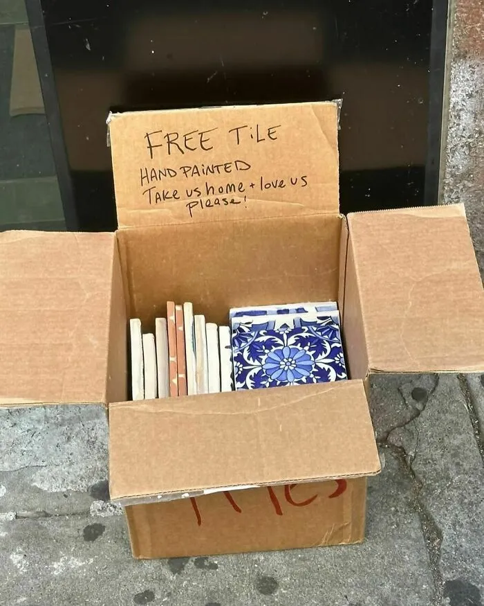 One Man’s Trash, Another’s Jackpot: 35 Wild Stooping Discoveries In New York (New Pics)