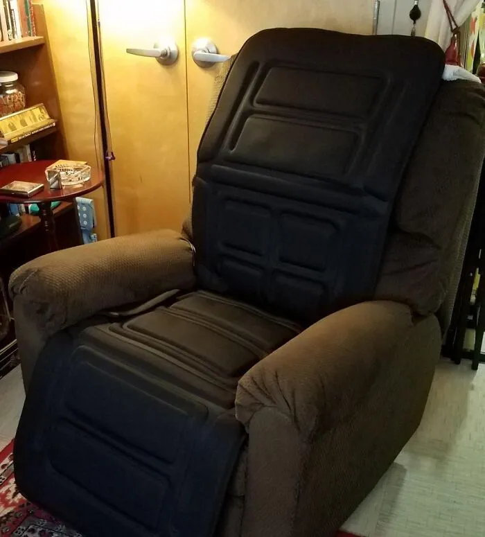 Fall Dangerously In Love With The   <a Style="Display:inline;" Href="Https://Www.amazon.com/Comfier-Massage-Vibration-Massager-Mattress/Dp/B07vrb9rmh?pd_rd_w=qrzv2&content-ID=amzn1.sym.526d27b3-2efe-4f81-8a09-4d61e1515e3b&pf_rd_p=526d27b3-2efe-4f81-8a09-4d61e1515e3b&pf_rd_r=4xn78zbr3cg2byajxmz3&pd_rd_wg=3uvqi&pd_rd_r=3eeb8454-4ee2-4094-850c-D439d7e37ae6&pd_rd_i=b07vrb9rmh&psc=1&linkcode=ll1&tag=bpcheetah-20&linkid=e6b5e7c6ca4691a3a94fe8dd16d5e1a6&language=en_us&ref_=as_li_ss_tl" Target="_blank"> <span Style="Font:inherit;color:#d74b1f;"> Full Body Vibrating Massage Mat </Span> - It's So Good, You'll Hand In Your Resignation From Reality