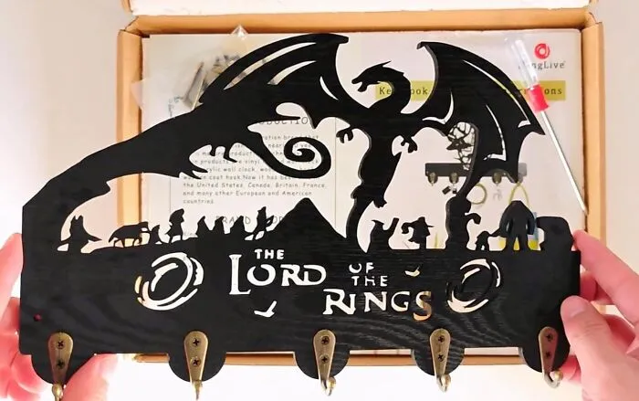Hold The Keys To Middle-Earth's Most Iconic Realms With The <a Style="Display:inline;"Href="Https://Www.amazon.com/Avjera-Nail-Free-Entryway-Hallway-11-470-3/Dp/B0bskqqxqb?ie=utf8&linkcode=ll1&tag=bppear-20&linkid=00f63ac0ef387866e59806638e95144b&language=en_us&ref_=as_li_ss_tl" Target="_blank"><span Style="Font: Inherit; Color: #d74b1f;"> Lord Key Rings Key Holder</Span>