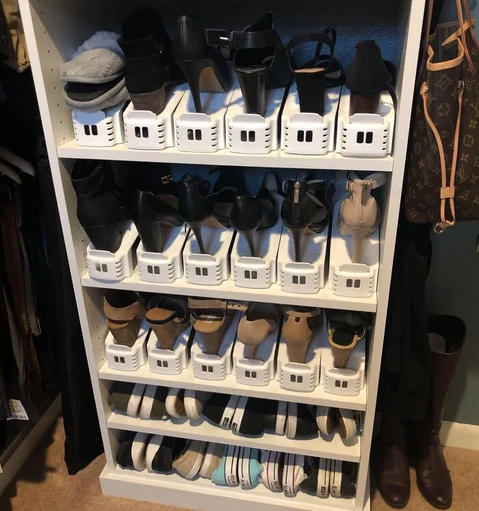 It Might Be That Only You See The Chaos In Your Closet, But These <a Style="Display:inline;" Href="Https://Www.amazon.com/Space-Saving-Shoe-Slotz-Assembly-Required/Dp/B0779jschk?ie=utf8&linkcode=ll1&tag=bpfig-20&linkid=0d2231c5eb1dc9434faedbf271d998de&language=en_us&ref_=as_li_ss_tl" Target="_blank"> <span Style="Font:inherit;color:#d74b1f;"> Shoe Organizers</Span>  Will Still Make All The Difference To The Way You Experience Your Space