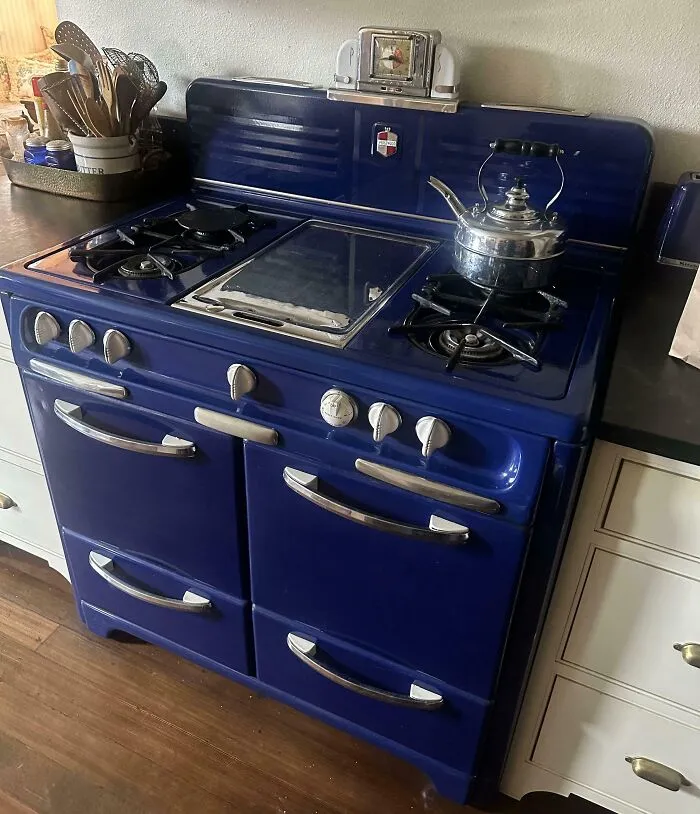 1935 Wedgewood With Everything Included