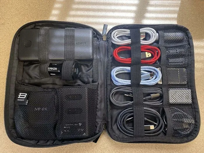 Tote Your Tech Tidily With   <a Style="Display:inline;" Href="Https://Www.amazon.com/Bagsmart-Travel-Electronics-Organizer-Charger/Dp/B06xw41vb2?ie=utf8&linkcode=ll1&tag=bpbanana-20&linkid=1efcad58d2134e2c3d44f61d5aff910c&language=en_us&ref_=as_li_ss_tl" Target="_blank"><span Style="Font: Inherit; Color: #d74b1f;"> Electronics Organizer Travel Case</Span>