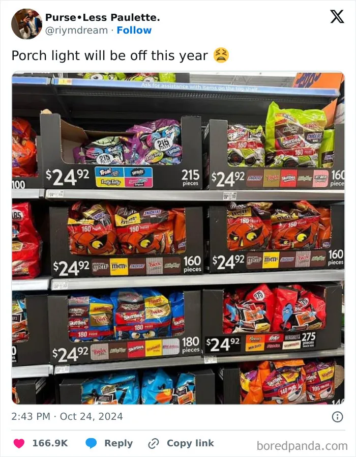 50 Tweets That Won Comedy Gold This October