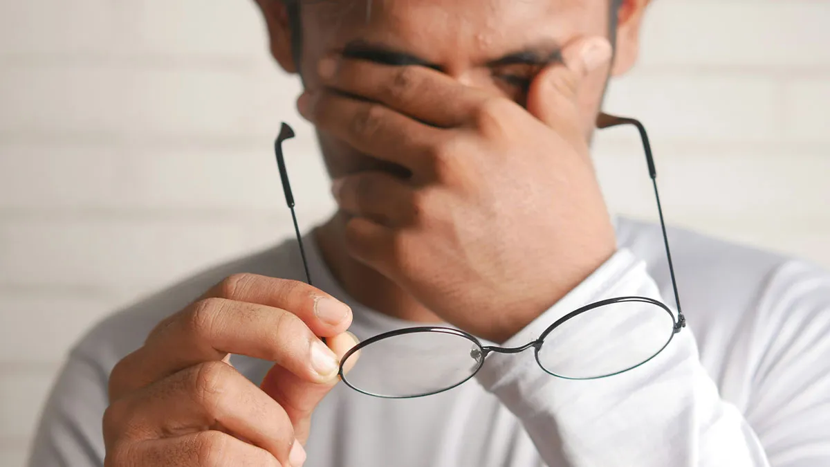 “Going Down On A Woman”: 50 Straight Guys Share The Wildest Things Labeled “Gay”