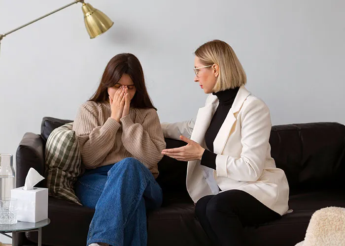 20 Personas comparten las palabras de sus terapeutas que les hicieron abrir los ojos