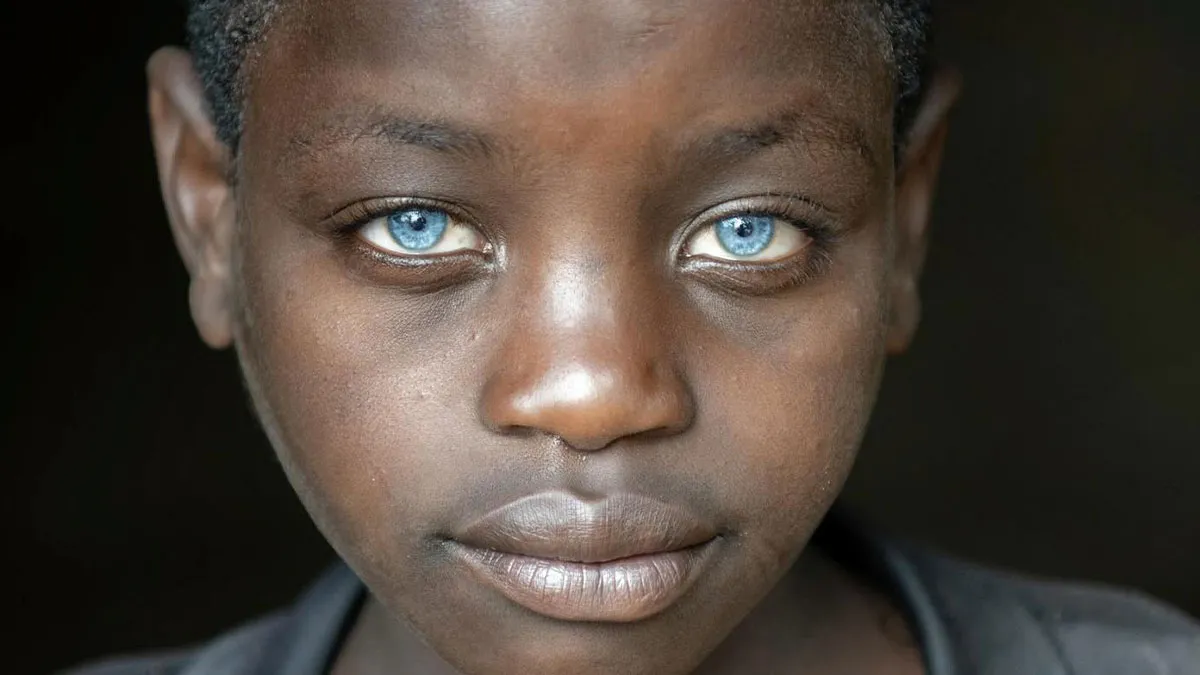 This Photographer Captures The Beauty Of Cultures Around The World (25 Pics)