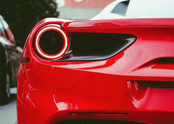 30 People Share Their Shocking Experiences With The Ultra-Rich
