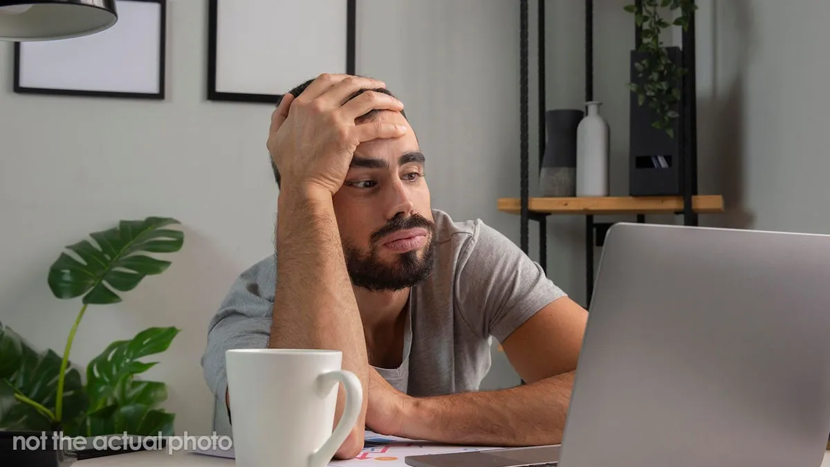 Man Annoyed Wife Won’t Have His Mom Over For Christmas, Netizens Actually Agree With The Wife
