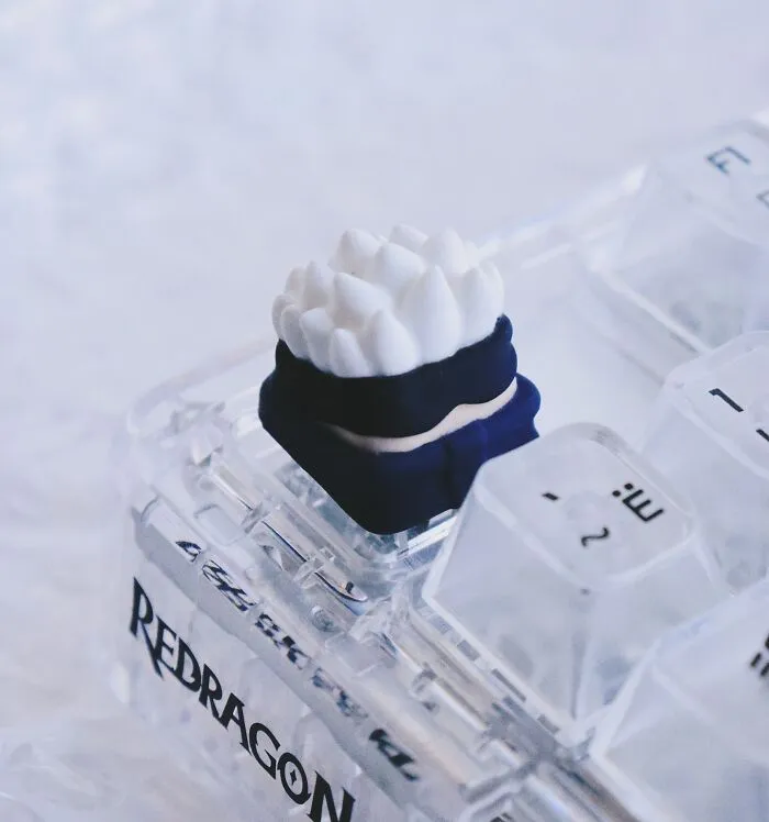 This Artist Creates Amazing Detailed Keyboard Keycaps, Here Are 21 Of Her Best Ones