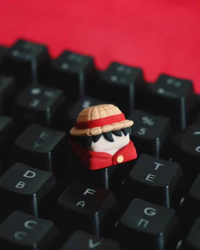 This Artist Creates Amazing Detailed Keyboard Keycaps, Here Are 21 Of Her Best Ones