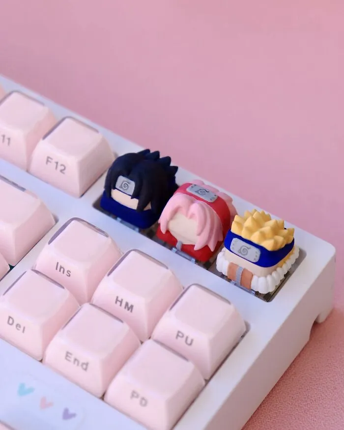 This Artist Creates Amazing Detailed Keyboard Keycaps, Here Are 21 Of Her Best Ones
