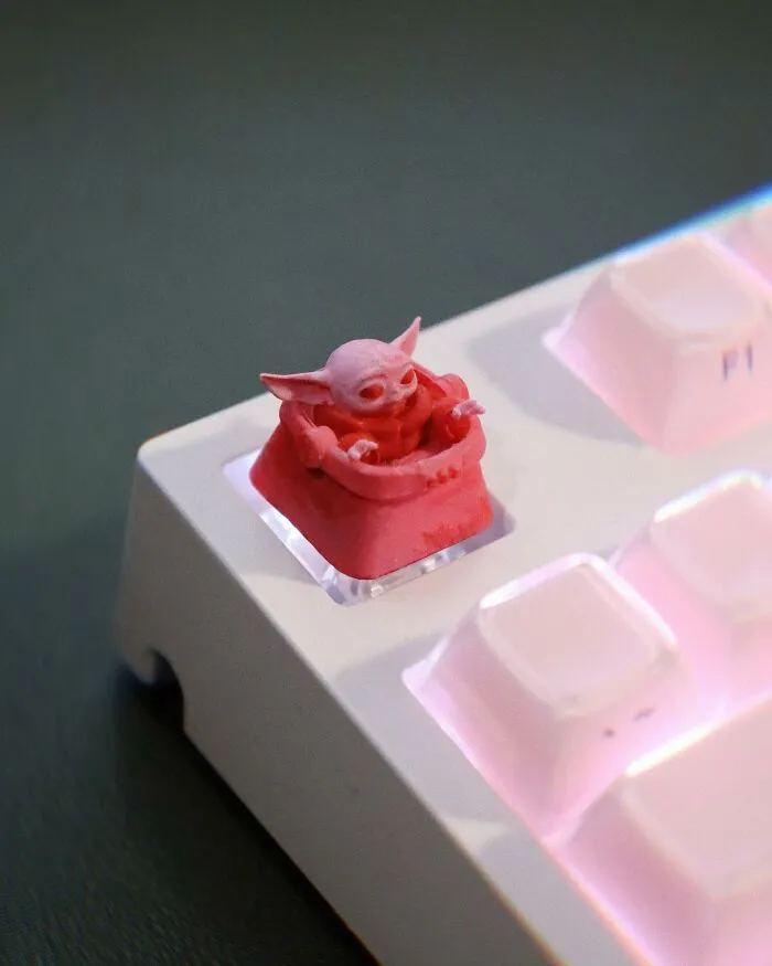 This Artist Creates Amazing Detailed Keyboard Keycaps, Here Are 21 Of Her Best Ones