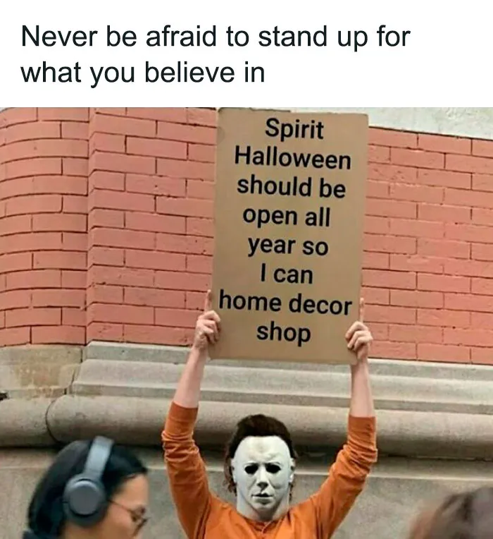 30 Hilarious Memes For The Horror And Halloween Fans