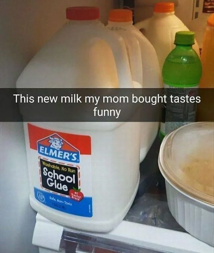 35 Times Reality Took A Dark, Hilarious Twist, Only To Be Encapsulated In Bizarre Pics