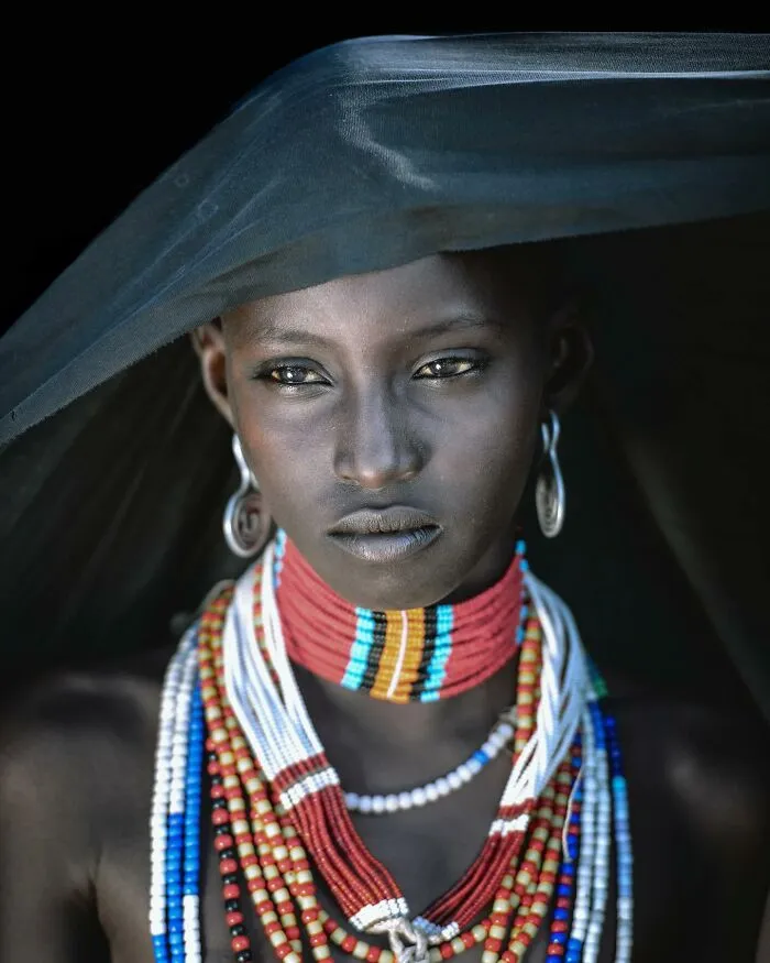 This Photographer Captures The Beauty Of Cultures Around The World (25 Pics)