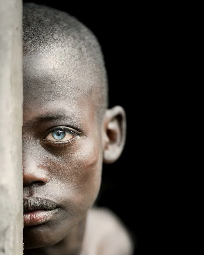 This Photographer Captures The Beauty Of Cultures Around The World (25 Pics)
