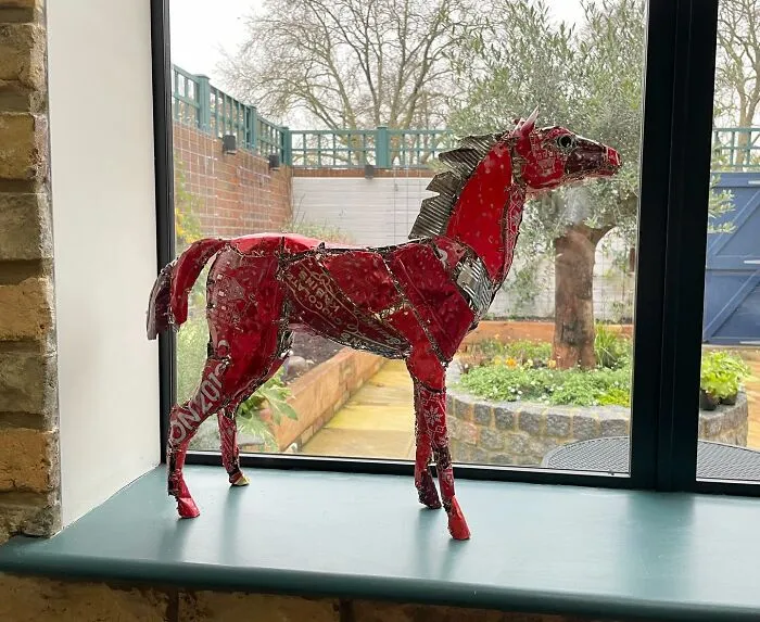 This Artist Repurposes Scrap Metal, Discarded Objects, And Textile Into Animal Sculptures (20 New Pics)