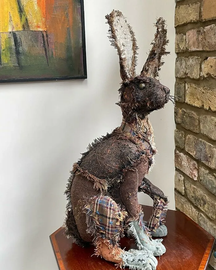 This Artist Repurposes Scrap Metal, Discarded Objects, And Textile Into Animal Sculptures (20 New Pics)