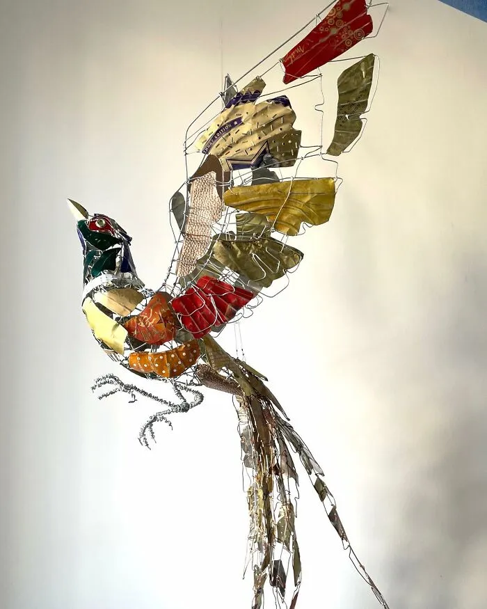 This Artist Repurposes Scrap Metal, Discarded Objects, And Textile Into Animal Sculptures (20 New Pics)