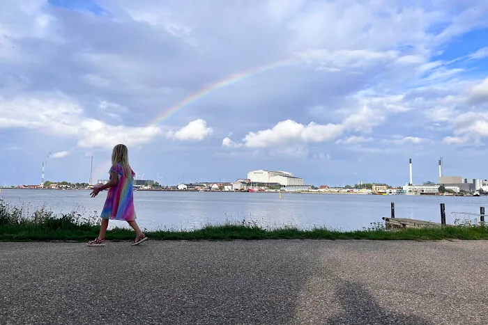 Preserving Life’s Fleeting Moments: 30 Photographs By Hersley-Ven Casero